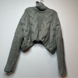 Cozy Cable Knit Turtleneck Sweater - Gray